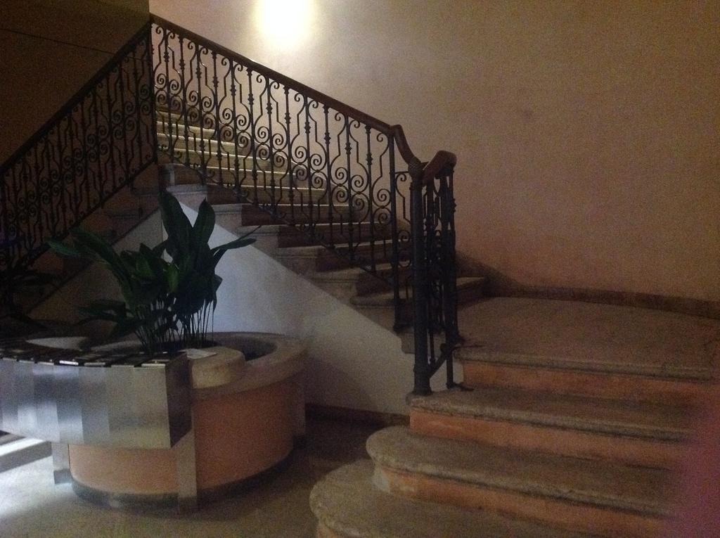 Bed and Breakfast Diaz 18 Верона Экстерьер фото